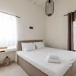 Daire Stylish Maisonette In Little Venice - By Hospirit Mykonos Town