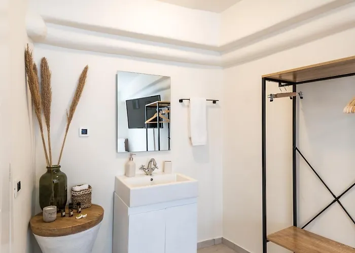 Appartement Stylish Maisonette In Little Venice - By Hospirit